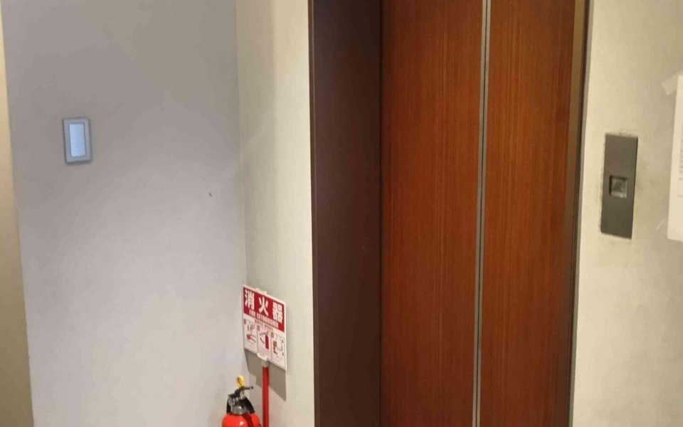 エレベーターホール