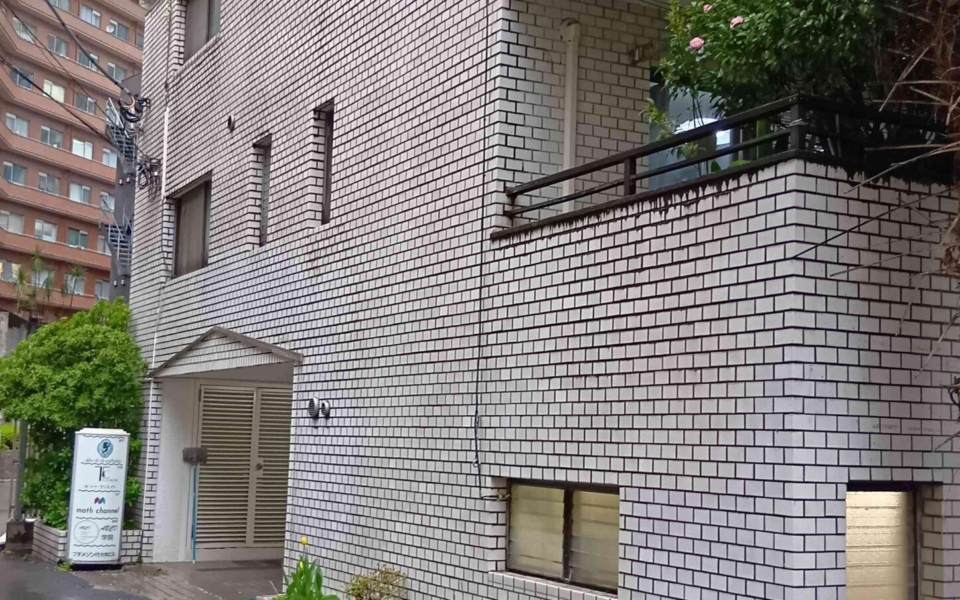 Medium_260401162857717